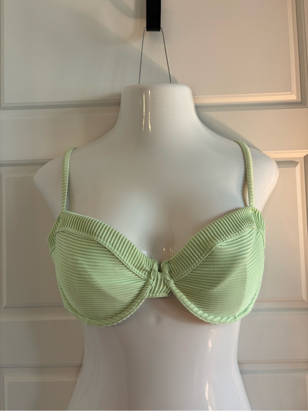 Hollister Pastel Green Ribbed Underwire Bikini Top
